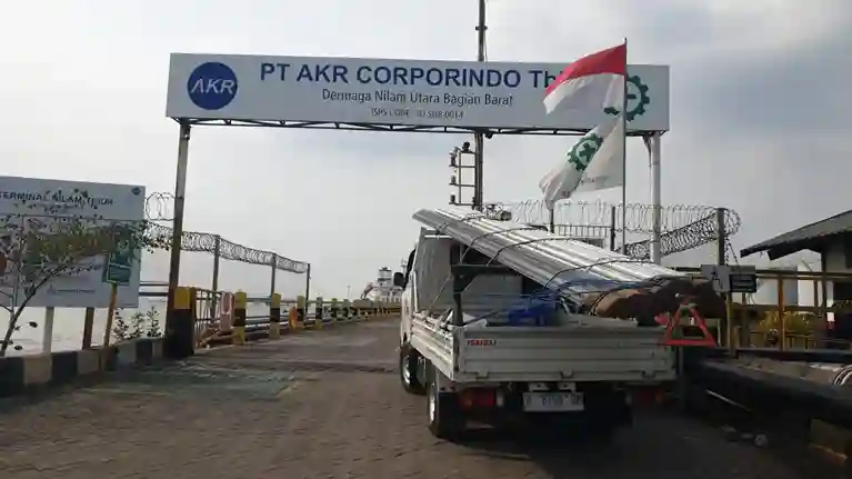 PT AKR CORPORINDO TABS trijaya anugrah bina steel Hardware solutions