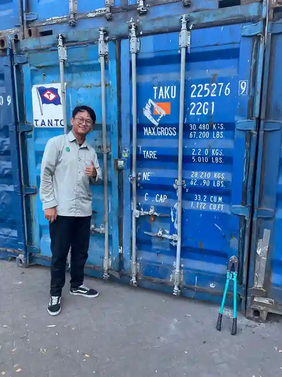 PLN Sofifi TABS trijaya anugrah bina steel Hardware solutions